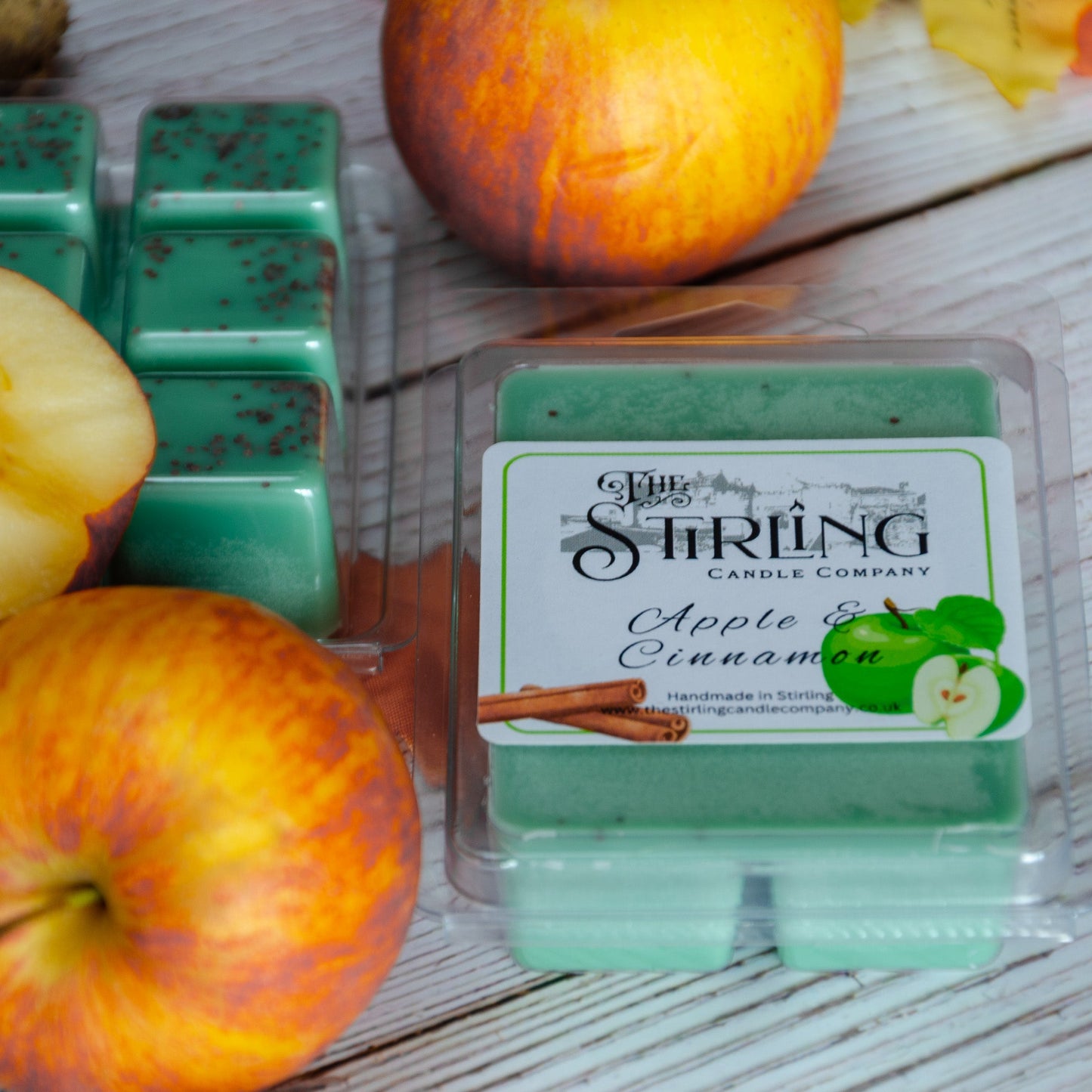 Apple & Cinnamon - Wax Melt Clamshell